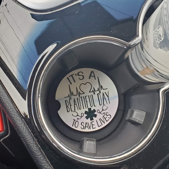 🏥SAVING LIVES car coaster set - Picture 4 of 7